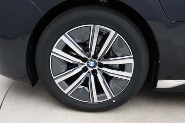 BMW 7-Serie (2026) thumbnail 9