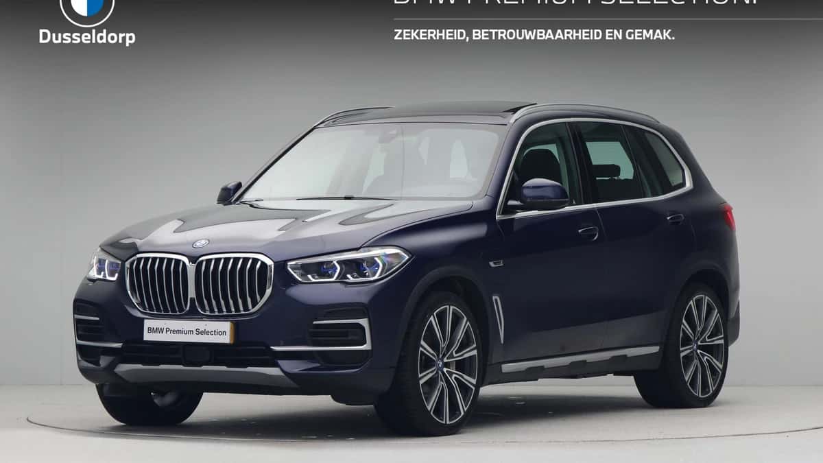 BMW X5 (2021) — foto 1