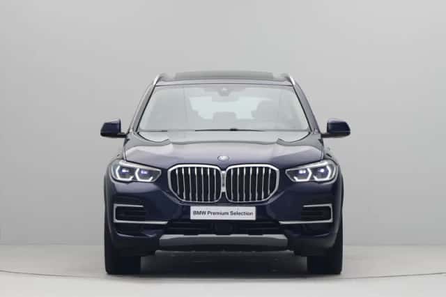 BMW X5 (2021) thumbnail 6