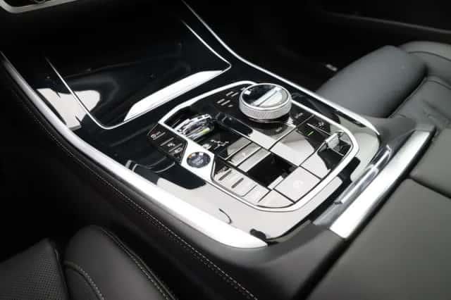 BMW X5 (2026) thumbnail 19