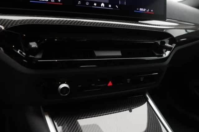 BMW M2 (2026) thumbnail 27