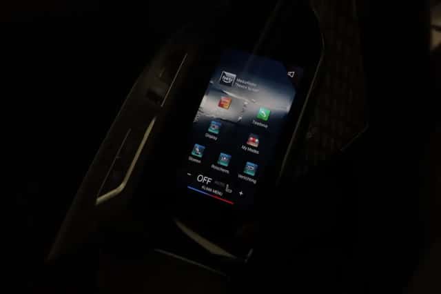 BMW i7 (2025) thumbnail 16