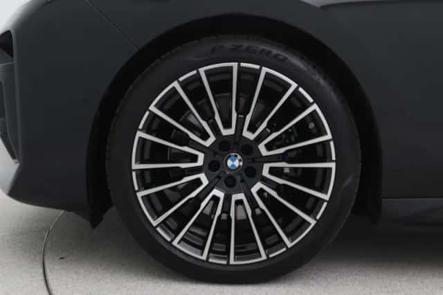 BMW i7 (2025) thumbnail 23