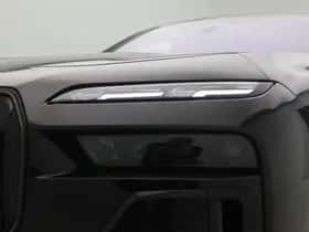 BMW i7 (2025) thumbnail 24