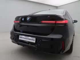BMW i7 (2025) thumbnail 28