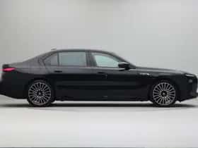 BMW i7 (2025) thumbnail 7