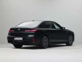 BMW i7 (2025) thumbnail 8