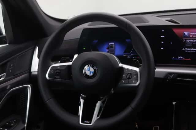 BMW X1 (2025) thumbnail 2