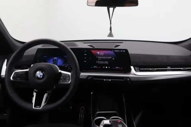 BMW X1 (2025) thumbnail 13