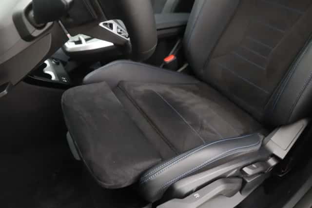 BMW X1 (2025) thumbnail 15
