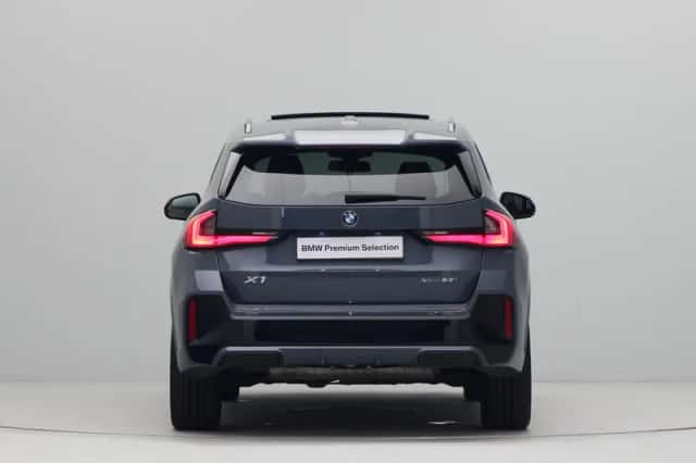BMW X1 (2025) thumbnail 10