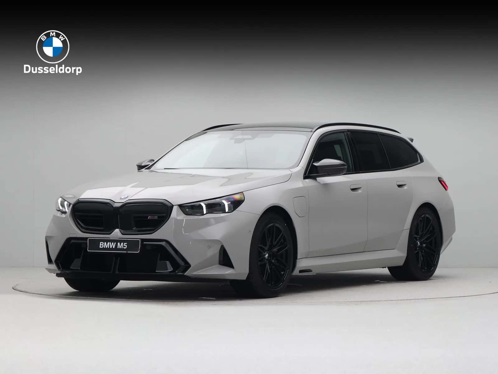 BMW M5 (2026) — foto 1