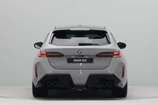 BMW M5 (2026) thumbnail 11