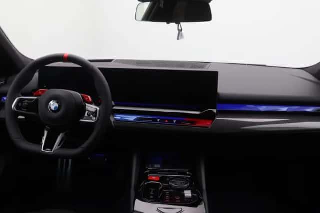 BMW M5 (2026) thumbnail 14