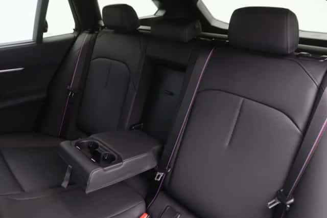 BMW M5 (2026) thumbnail 17