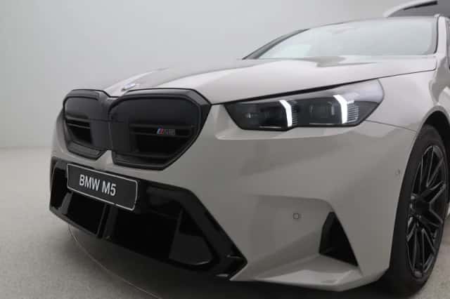 BMW M5 (2026) thumbnail 24