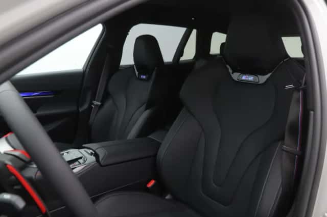 BMW M5 (2026) thumbnail 5