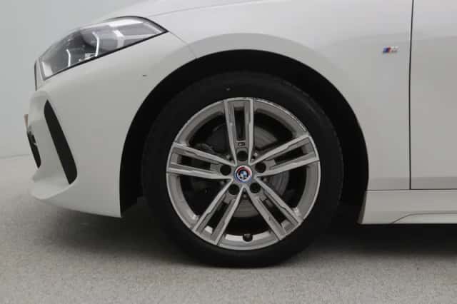 BMW 1-Serie (2022) thumbnail 18
