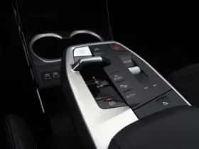 BMW iX1 (2025) thumbnail 16