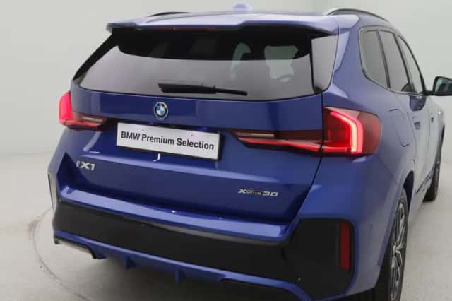 BMW iX1 (2025) thumbnail 22