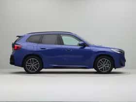 BMW iX1 (2025) thumbnail 7