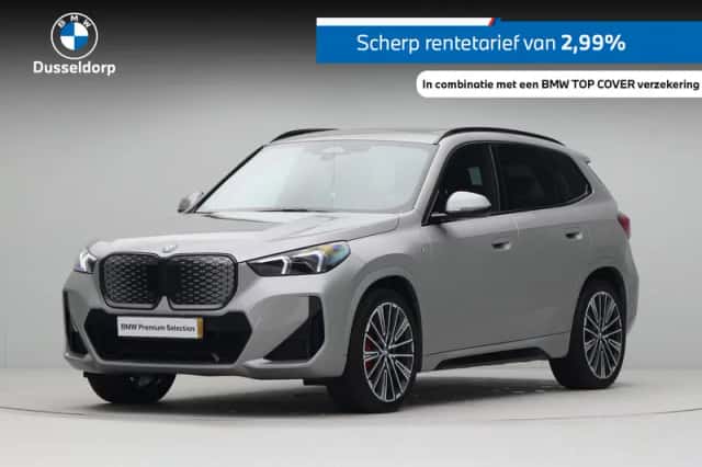BMW iX1 (2025) thumbnail 1