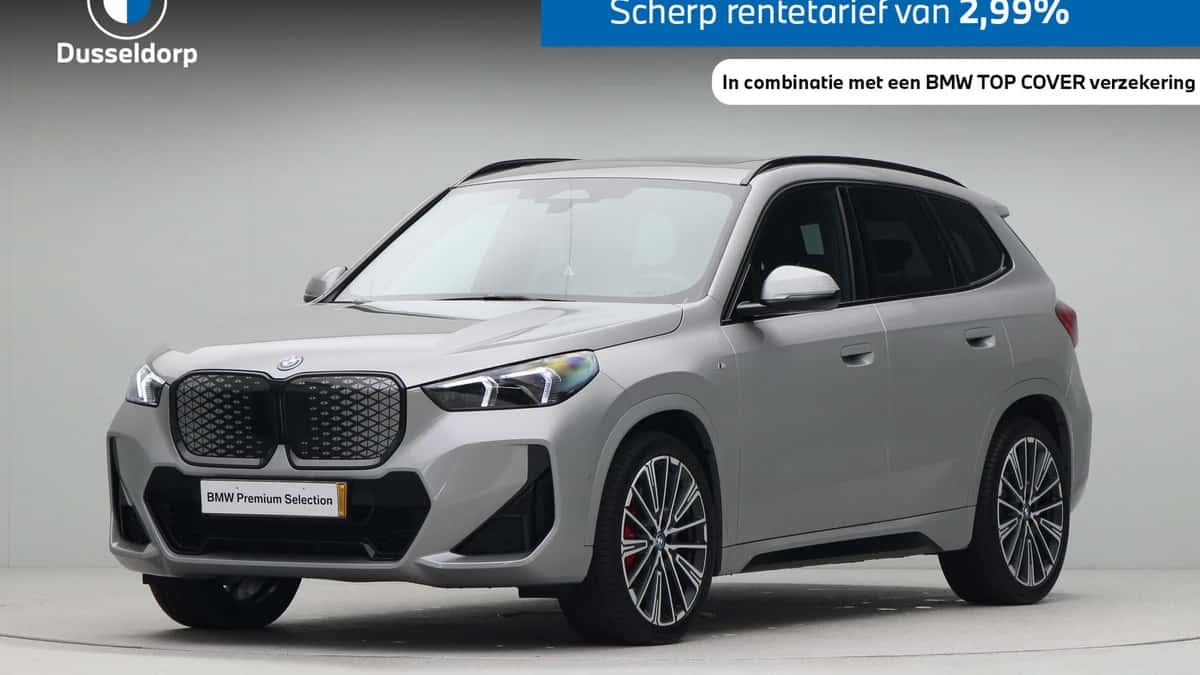 BMW iX1 (2025) — foto 1