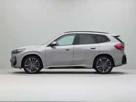 BMW iX1 (2025) thumbnail 11