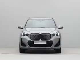 BMW iX1 (2025) thumbnail 5