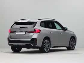 BMW iX1 (2025) thumbnail 8