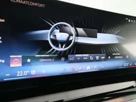 BMW i5 (2025) thumbnail 14