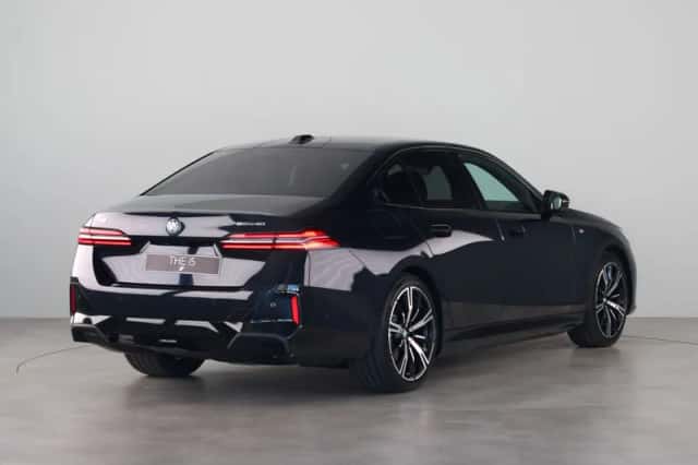 BMW i5 (2025) thumbnail 9