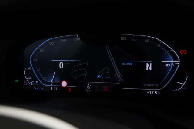 BMW iX3 (2023) thumbnail 3