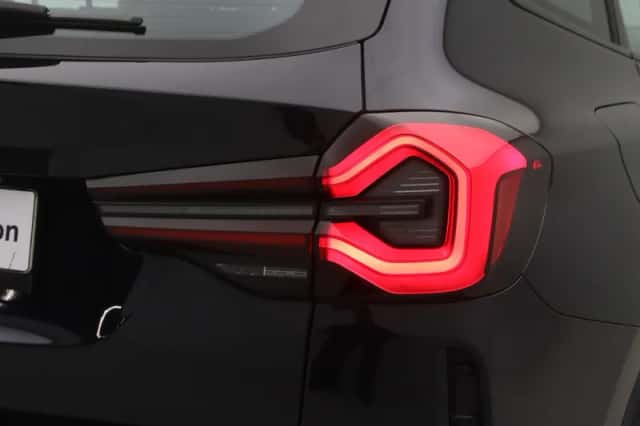 BMW iX3 (2023) thumbnail 23