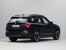 BMW iX3 (2023) thumbnail 8