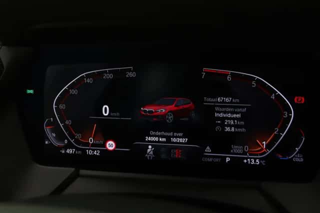 BMW 1-Serie (2020) thumbnail 3