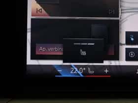 BMW i4 (2024) thumbnail 13