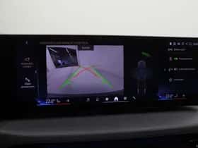 BMW i4 (2024) thumbnail 24