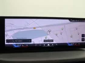 BMW i4 (2024) thumbnail 25