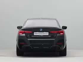 BMW i4 (2024) thumbnail 9
