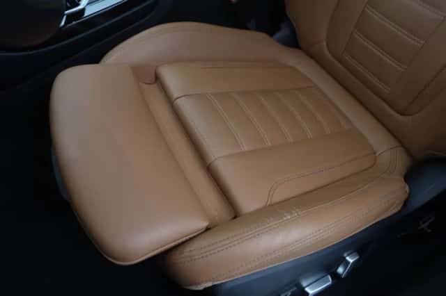 BMW iX3 (2021) thumbnail 13
