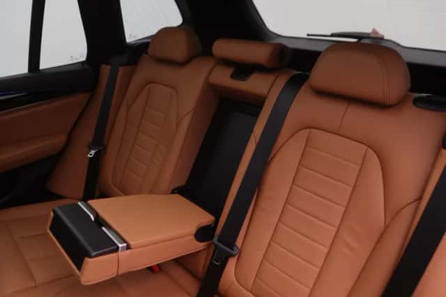 BMW iX3 (2021) thumbnail 14