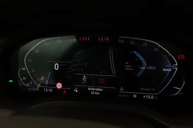 BMW iX3 (2021) thumbnail 3