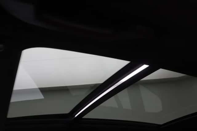 BMW iX3 (2021) thumbnail 24