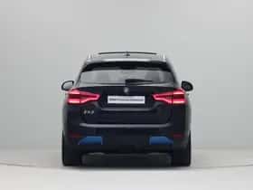 BMW iX3 (2021) thumbnail 9