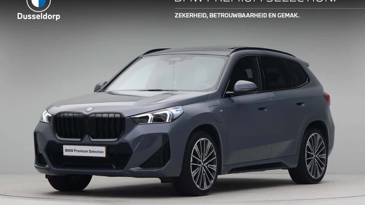 BMW X1 (2024) — foto 1