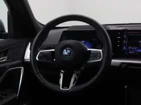 BMW X1 (2024) thumbnail 2