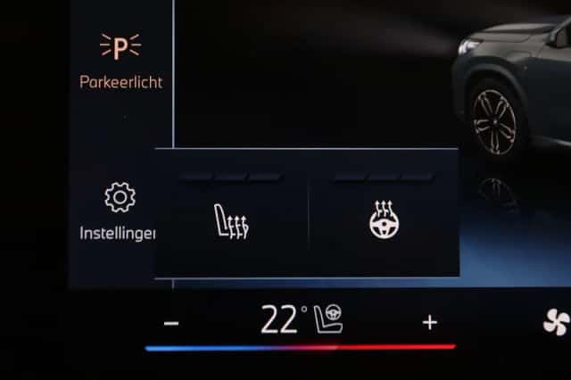 BMW X1 (2024) thumbnail 13