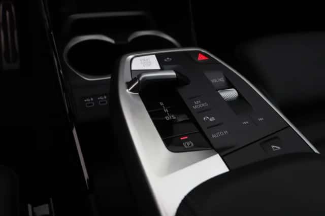 BMW X1 (2024) thumbnail 16