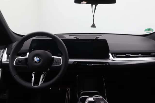 BMW X1 (2025) thumbnail 13